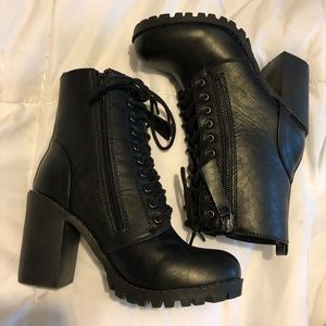 Lace up chunky ankle boots